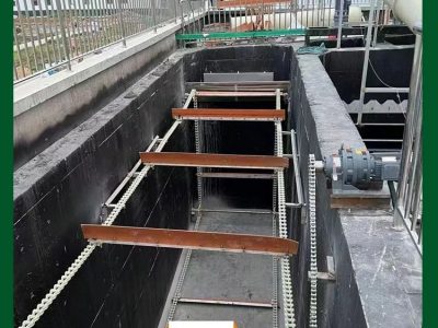 行車式刮泥機(jī)